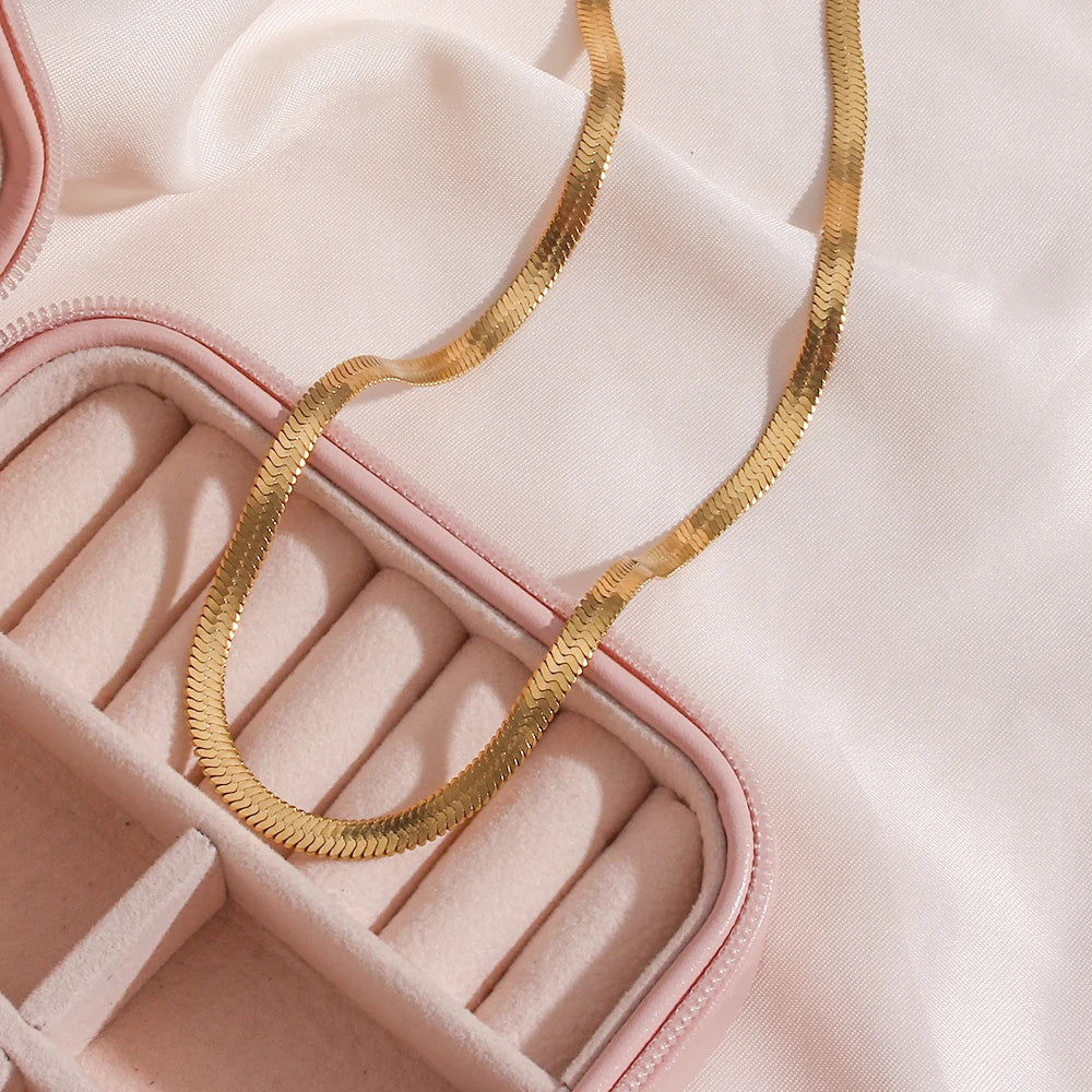 Tarnish Free Stainless Steel 18K Gold Plated Short Herringbone Chain Choker Necklaces For Women Minimalist Gold Chain Necklace-Serilas