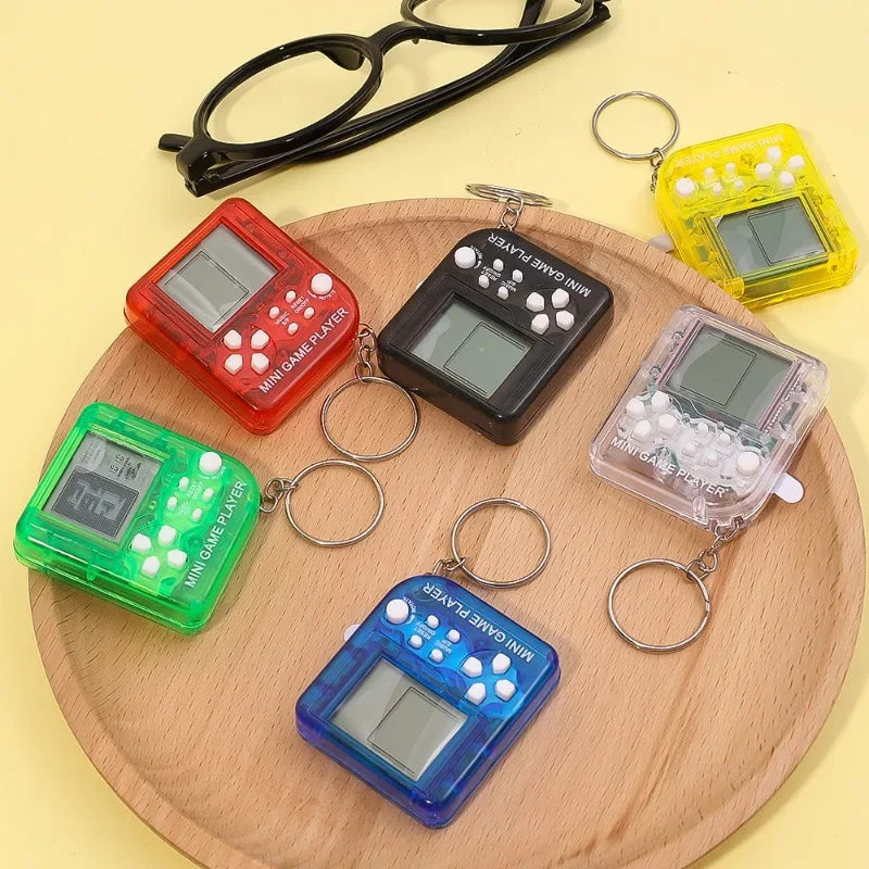 Portable Pocket Mini Classic Game Machine Keychain Children's Handheld Retro Nostalgic Game Console With Keyring Kids Toys Gift-Serilas