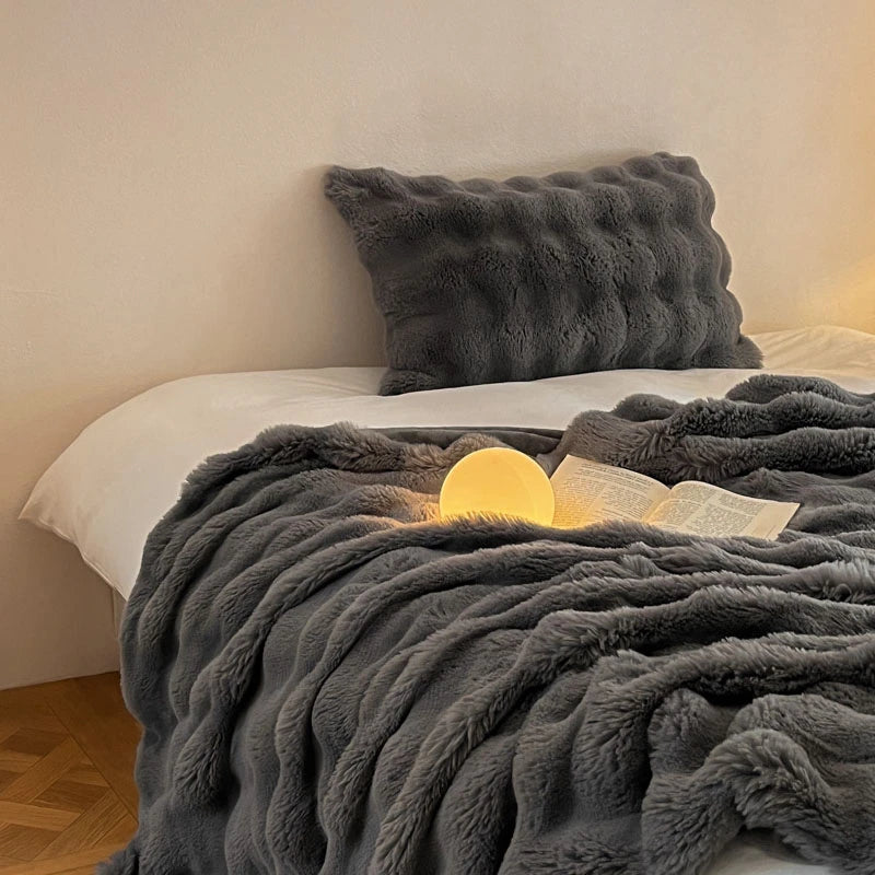Luxury Faux Fur Rabbit Fur Thickened Blanket, Winter Soft Blanket Throw for Home Bed Sofa Cover 100X150cm 150X200cm 200X230cm-Serilas