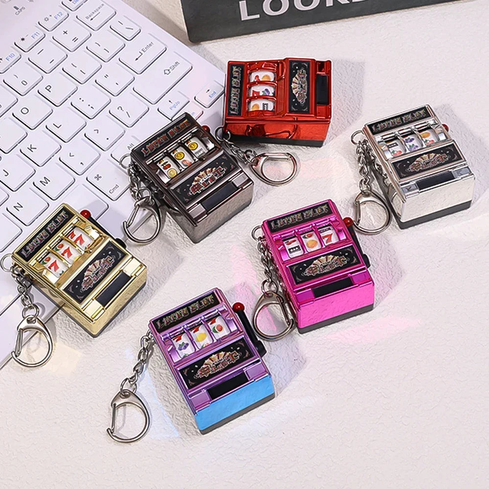 Retro Mini Fruit Machine Keychain Game Winning Best Friend Gift Toy Key Holder Coin Games Console Creative Slot Casino Model-Serilas