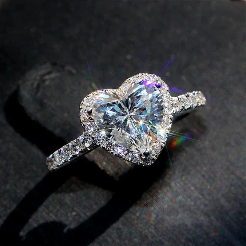 Luxury Silver Color Heart Ring for Women Exquisite Fashion Metal Inlaid White Zircon Stones Wedding Ring Engagement Jewelry-Serilas