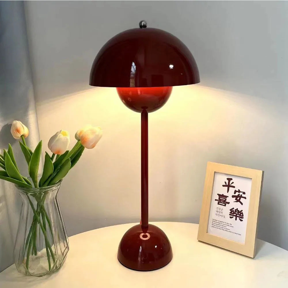 Minimalist Atmosphere Bedroom Bedside Decoration Table Lamp Creative Study Office Table LED Children's and Flower Bud Table Lamp-Serilas