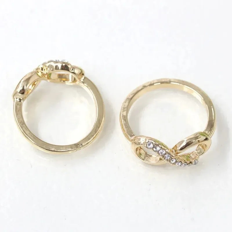 Fashion Inverted 8-shaped Crystal Studded Alloy Ring Women Versatile Crystal Twist Infinity Ring Jewelry ??????? ????????? ?????-Serilas
