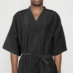 Black Hairdresser Apron Hair Cut Cape Salon Client Gown Robes Cape Waterproof Hair Cutting Smock For Clients Kimono Style Capes-Serilas