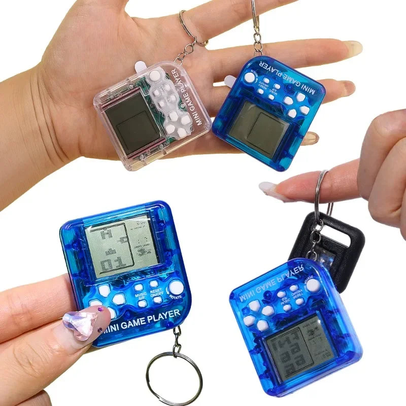 Portable Pocket Mini Classic Game Machine Keychain Children's Handheld Retro Nostalgic Game Console With Keyring Kids Toys Gift-Serilas