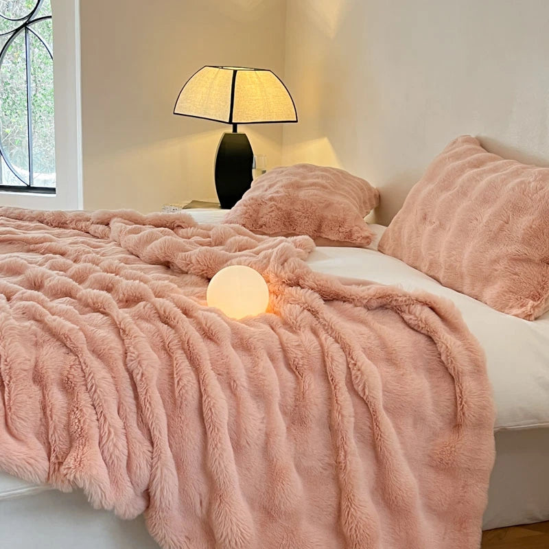 Luxury Faux Fur Rabbit Fur Thickened Blanket, Winter Soft Blanket Throw for Home Bed Sofa Cover 100X150cm 150X200cm 200X230cm-Serilas
