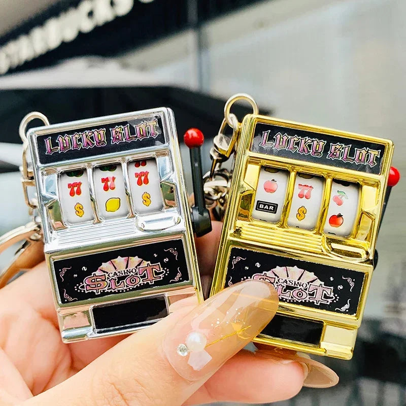 Retro Mini Fruit Machine Keychain Game Winning Best Friend Gift Toy Key Holder Coin Games Console Creative Slot Casino Model-Serilas