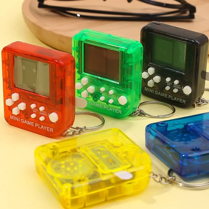 Portable Pocket Mini Classic Game Machine Keychain Children's Handheld Retro Nostalgic Game Console With Keyring Kids Toys Gift-Serilas