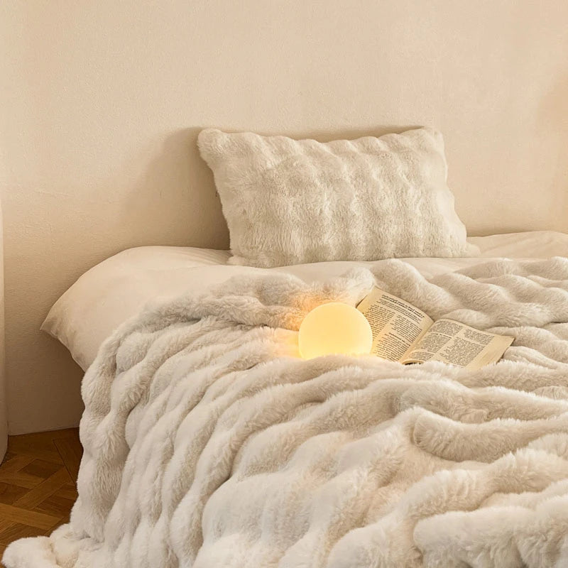 Luxury Faux Fur Rabbit Fur Thickened Blanket, Winter Soft Blanket Throw for Home Bed Sofa Cover 100X150cm 150X200cm 200X230cm-Serilas